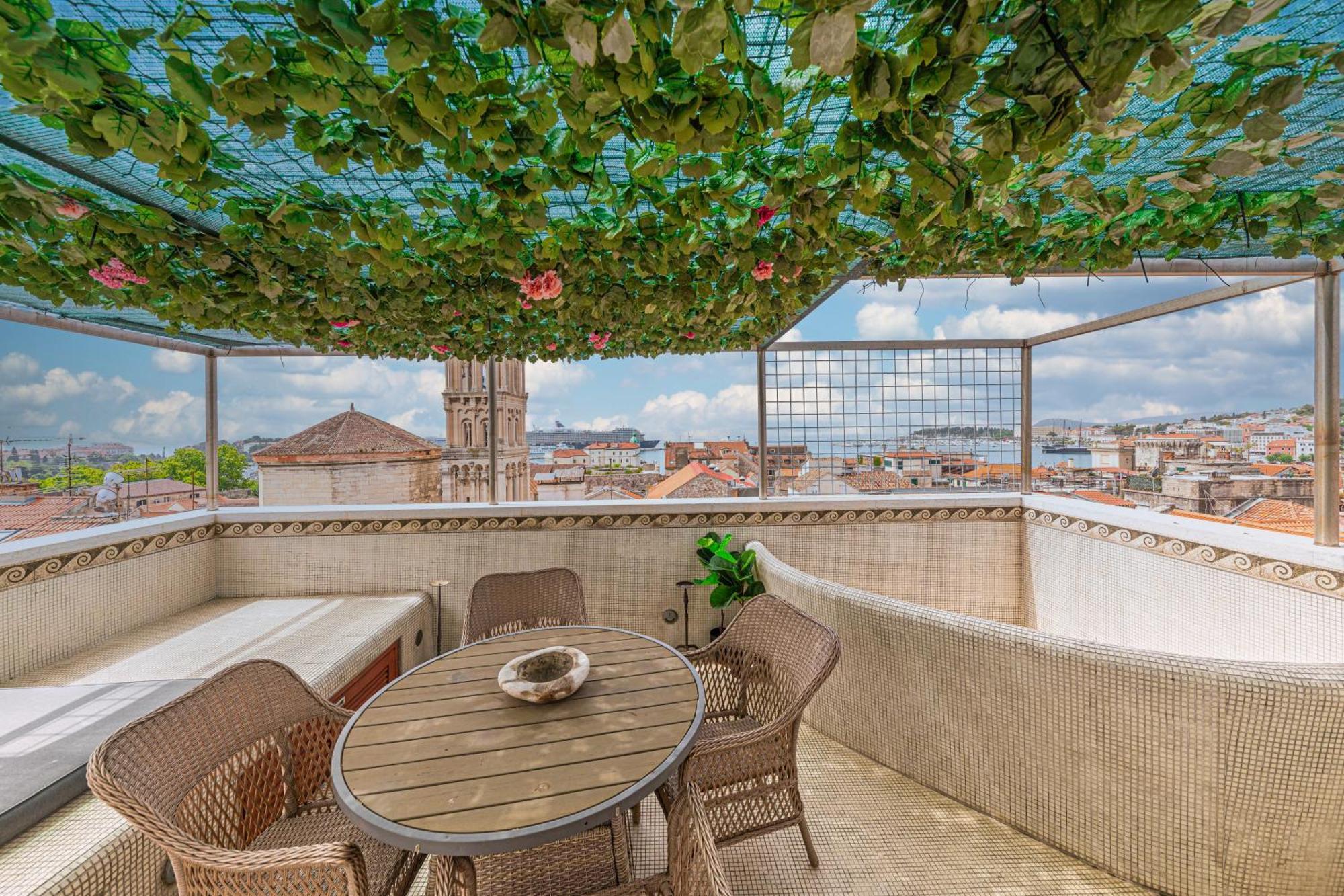 Augubio Penthouse Daire Split Dış mekan fotoğraf